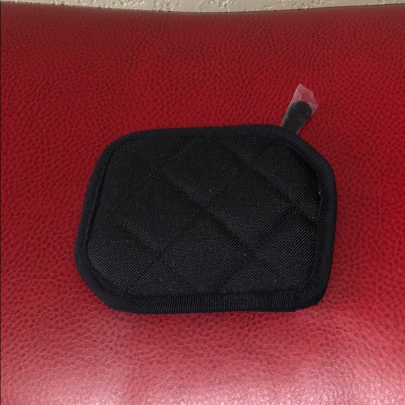 Jump From Paper Backpack & Matching Wallet - Picture 6 of 8